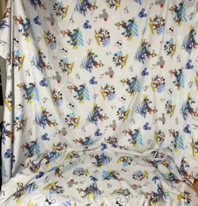 Disney Junior Mickey Crib Sheet Set Flat And Fitted Pre Owned - Picture 1 of 2