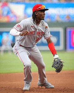 8x10 Photo ELLY DE LA CRUZ Cincinnati Reds Rookie Of The Year - Picture 1 of 1