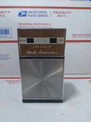 North American Transistor radio Solid State 16 Radio - Image 1 of 4