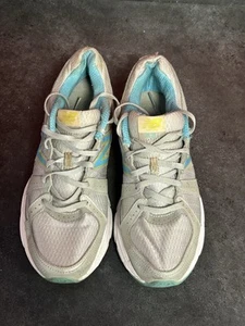 New Balance 421 Damengröße 8 grau blau Laufen Wandern Schuhe Turnschuhe - Bild 1 von 7