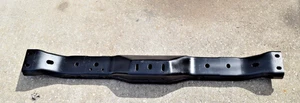 2006-2010 HUMMER H3 5 CYL TRANSMISSION SUPPORT BRIDGE USED OEM - Picture 1 of 5