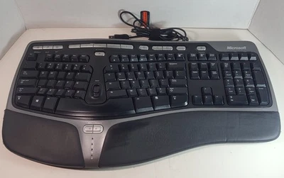 Microsoft Natural Ergonomic Keyboard 4000 v1.0 KU-0462 USB Wired *TESTED* - Image 1 of 4