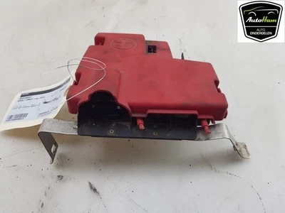 BOITIER FUSIBLES FUSE BOX Renault Kangoo Express (FW) 2015 8200463743 Foto 1 de 3
