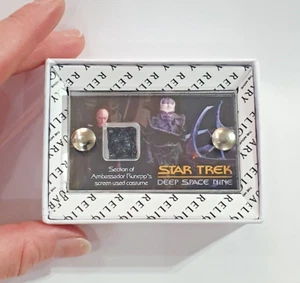 Star Trek Deep Space Nine DS9 Runepp Kostüm Display Bildschirm gebraucht TV Requisite & COA - Bild 1 von 3