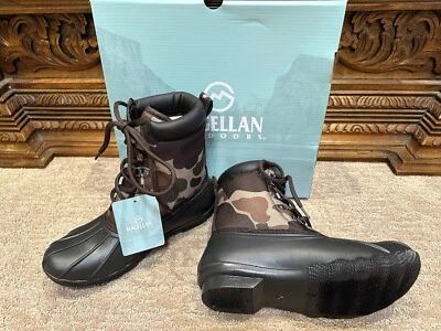NEW! Youth boys MAGELLAN PVC Camo Duck Boot II. Size 5 medium. - Image 1 of 4