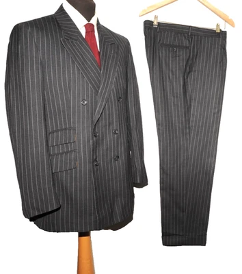 GRAN TRAJE AUSTIN CAÑA DOS PIEZAS DOBLE BOTONADURA RAYAS 40""R W36 GRIS Foto 1 de 4