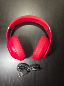 Beats by Dr. Dre Beats Studio3 Wireless Over-Ear Headphones - Red - Imagen 1 de 11
