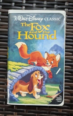 Rare WALT DISNEY CLASSIC The Fox and the Hound (VHS 2041) Black Diamond Edition - Image 1 of 4