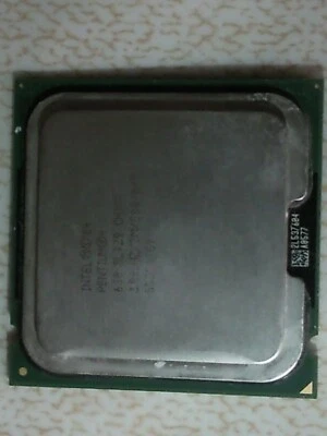 cpu 630 a 3ghz socket 775 y disipador - Immagine 1 di 2