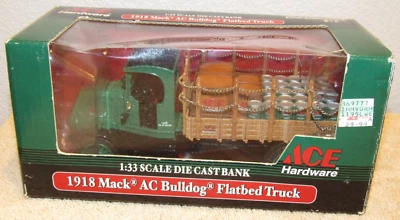 Camión de reparto Ace Hardware 1918 Mack AC Bulldog escala 1:33 diecast plataforma plana Foto 1 de 4