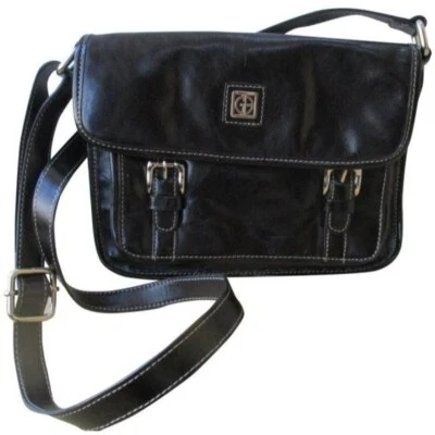 *Bolsa de ombro Gianni Bini de couro preto xadrez forrada - Imagem 1 de 4