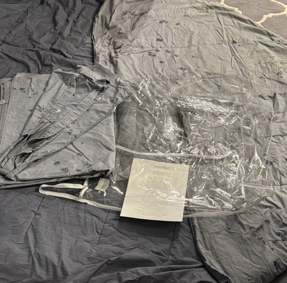 Edredón edredón separado y edredón Calvin Klein flores de bambú*RARO*usado tamaño king Foto 1 de 4