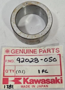 1 NOS 1966-1969 Kawasaki W1 W1SS W2SS W2TT 650 Clutch Bushing NEW OEM 92028-050 - Picture 1 of 4