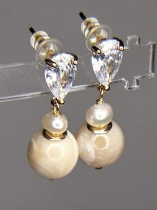 Shell Pearls And Zirconia Gold Plated Stud Earrings - Picture 1 of 4