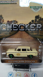  Greenlight Exclusive 1971 Checker Taxicab Chase Green Wheels (Cart)