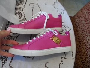 Nuevas Tenis Gianni Versace Cuero Rosa Brillante con Logo Dorado Medusa Talla 38B - Imagen 1 de 19