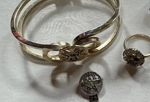 Lote De Colección Orden Masónica de la Estrella Oriental ~ Pulsera Abrazadera, Pin y Anillo 14k RGP 4.5 - Imagen 1 de 17