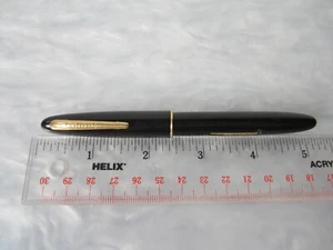 ANTIQUE 1940’s SHEAFFER BLACK ADMIRAL 14K SOLID GOLD FINE NIB FOUNTAIN PEN - Picture 1 of 22