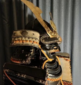 JAPANESE VINTAGE Authentic Samurai Armor Kabuto Yoroi Menpo With Armor Box - Imagen 1 de 19