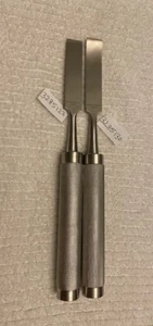  2 STÜCK COBB OSTEOTOM 11 ZOLL GERADE UND GEBOGEN 19 MM - Bild 1 von 3