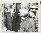 1972 Press Photo Los Angeles Mayor Sam Yorty Campaigns In Milford New Hampshire