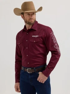 Camisa a presión Wrangler para hombre con logotipo occidental calce clásico rojo vino - Imagen 1 de 3