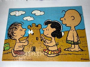 Peanuts Vintage Puzzle 1978 Sand Castle Charlie Brown Linus Lucy Missing 2 Piece - Picture 1 of 12