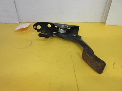 '09-26 OEM Honda Big Red MUV 700, Pioneer 700 pedal acelerador #17810-HL1-A00 Foto 1 de 3