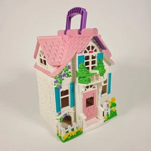 Fisher Price Loving Family Sweet Streets Landhaus • 2004 - Bild 1 von 19