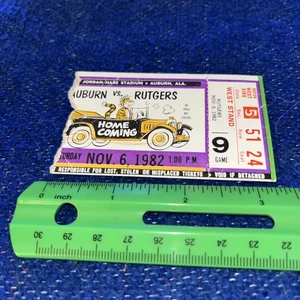 AUBURN VS Rutgers 1982 - Talón de boleto de fútbol - 6/11/1982 - Buen estado - Imagen 1 de 8