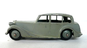 DINKY TOYS ENGLAND    TRIUMPH 1800    REF 40B/151    1948/1959    BON ÉTAT 1/43è - Picture 1 of 6