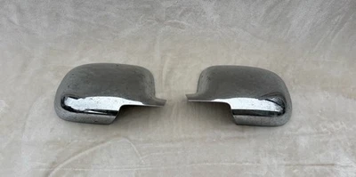 Capas de espelho cromadas esquerda e direita GMC Yukon/Suburban 2000-2006 - Imagem 1 de 4