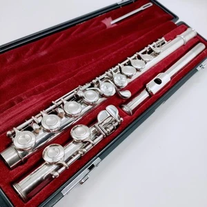 YAMAHA YFL 211S FLUTE Silver with Hard Case Cleaned and Tested Used From Japan - Picture 1 of 20