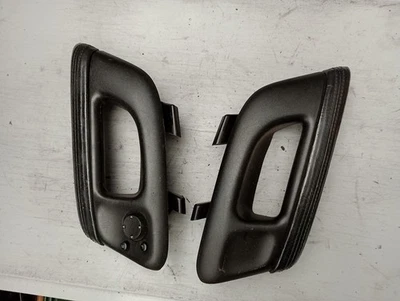 PAR DE MANIJAS DE AGARRE DE PUERTA INTERIORES VW CORRADO CUERO RARO NEGRO VR6 16V 8V G60 Foto 1 de 4