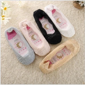 Ladies/Girls Invisible Socks Non-slip Shoe Liners Cotton Rich One Size MOST 4-7 - Picture 1 of 10