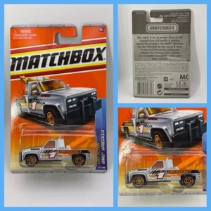 Matchbox MB GMC Wrecker Tow Truck 73/100 New in Package City Action Silver - Picture 1 of 10