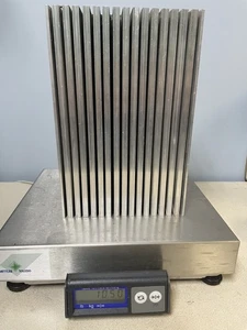 Dissipatore di calore grande in alluminio - 8"x12"x2,5" - 10,5 libbre - usato - Foto 1 di 3