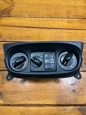 2000-2006 Nissan Sentra A/C AC Heater Temperature Climate Control OEM - Image 1 of 4