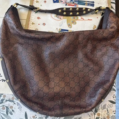 Bolsa Hobo Gucci Guccissima Biba Marrom Em Relevo GG Couro cravejada - Imagem 1 de 4