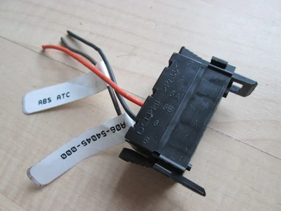 Freightliner M2 Elect 2019 Conector con cableado para interruptor ATC NRM/SPIN #M262MG Foto 1 de 4