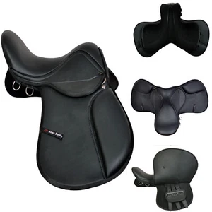 SELLA DA CAVALLO SINTETICA HALFLINGER PER USO GENERALE, MEDIA WIDE FIT NERO SEMPLICE - Foto 1 di 7