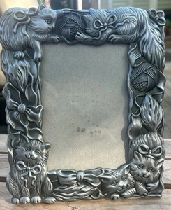 Vintage Pewter Metal Cats Picture Frame 4x6 Photo Table Top - Picture 1 of 8
