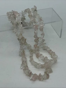 Collar con astillas de cuarzo rosa doble hilo piedras blancas transparentes - Imagen 1 de 14