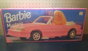 Barbie Rosa Convertible Mustang Coche 65032 Mattel 1993 Nuevo - Imagen 1 de 4