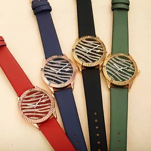 Reloj para mujer August Steiner AS8275 cebra cristal acanalado fecha satinado en cuero - Imagen 1 de 20