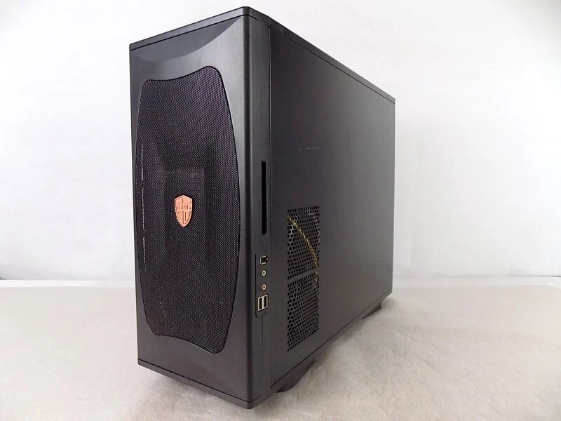 Chieftec Aegis ATX mATX Midi Tower PC Leer Gehäuse Chassis Schwarz 3x 5.25-Zoll - Bild 1 von 1