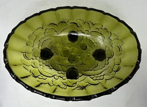 Indiana Glas Oval Center Schüssel 1346 olivgrüne Fußtraube mit OVP - Bild 1 von 6