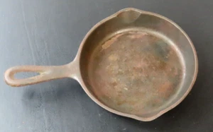 Vintage Wagner Ware Sidney -O- 1053W 6.5" Cast Iron Skillet - Picture 1 of 6