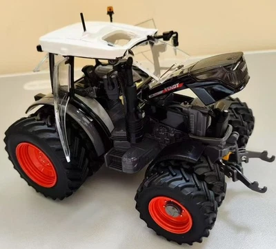 Profi FENDT 209 Vario1:32 Tractor Alloy Tractor Model - Image 1 of 4