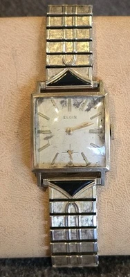 Vintage Elgin 10K Gold Filled Bezel Wrist watch 19 jewels model 714 Running - Image 1 of 4